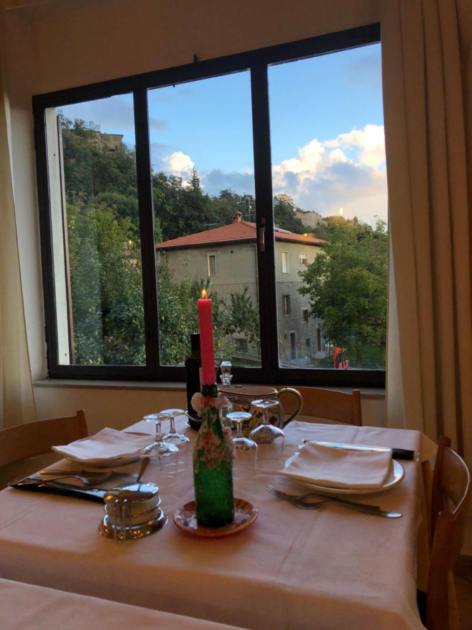 Albergo Ristorante Letizia Chiusi della Verna Luaran gambar