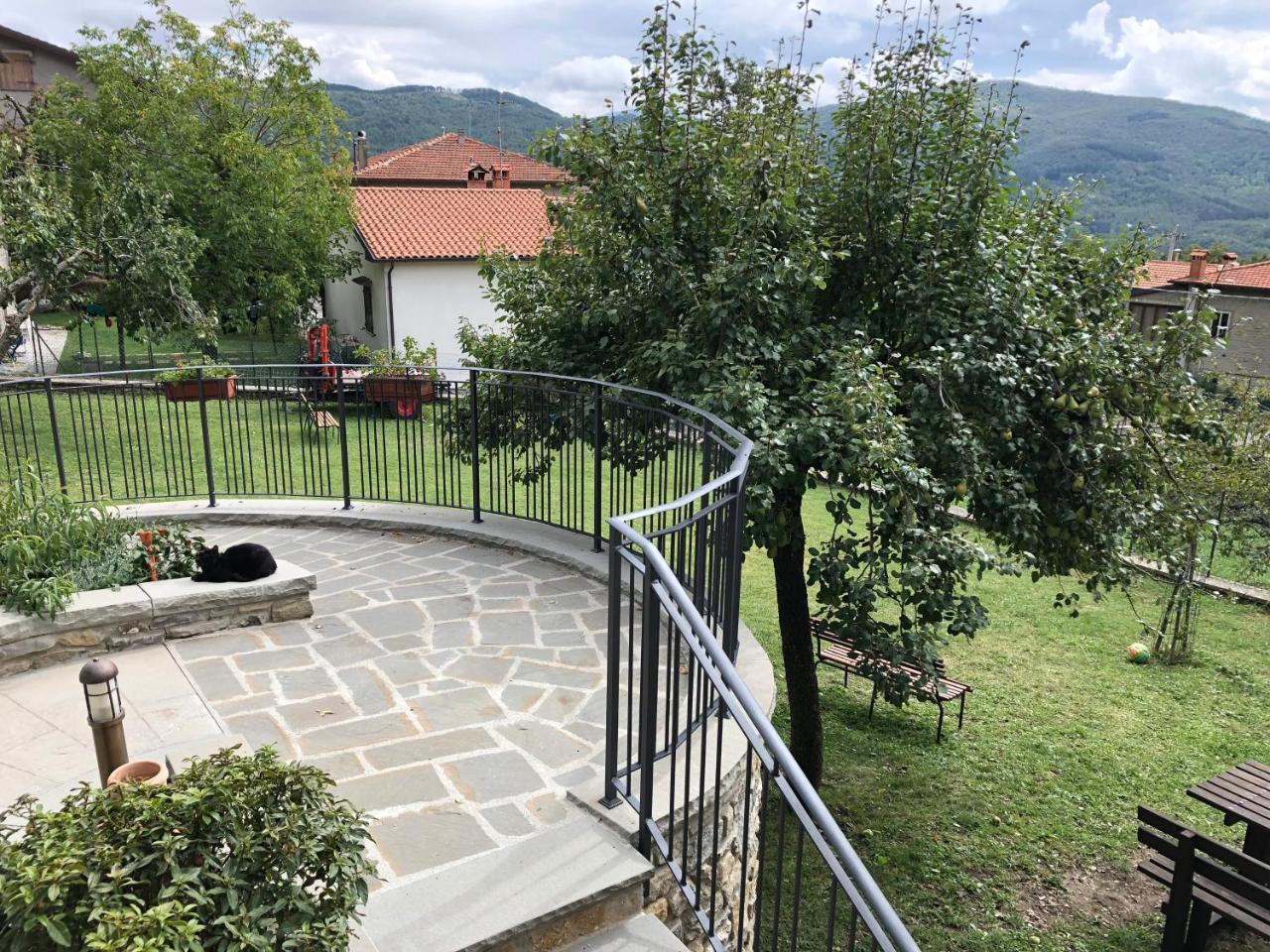 Albergo Ristorante Letizia Chiusi della Verna Luaran gambar